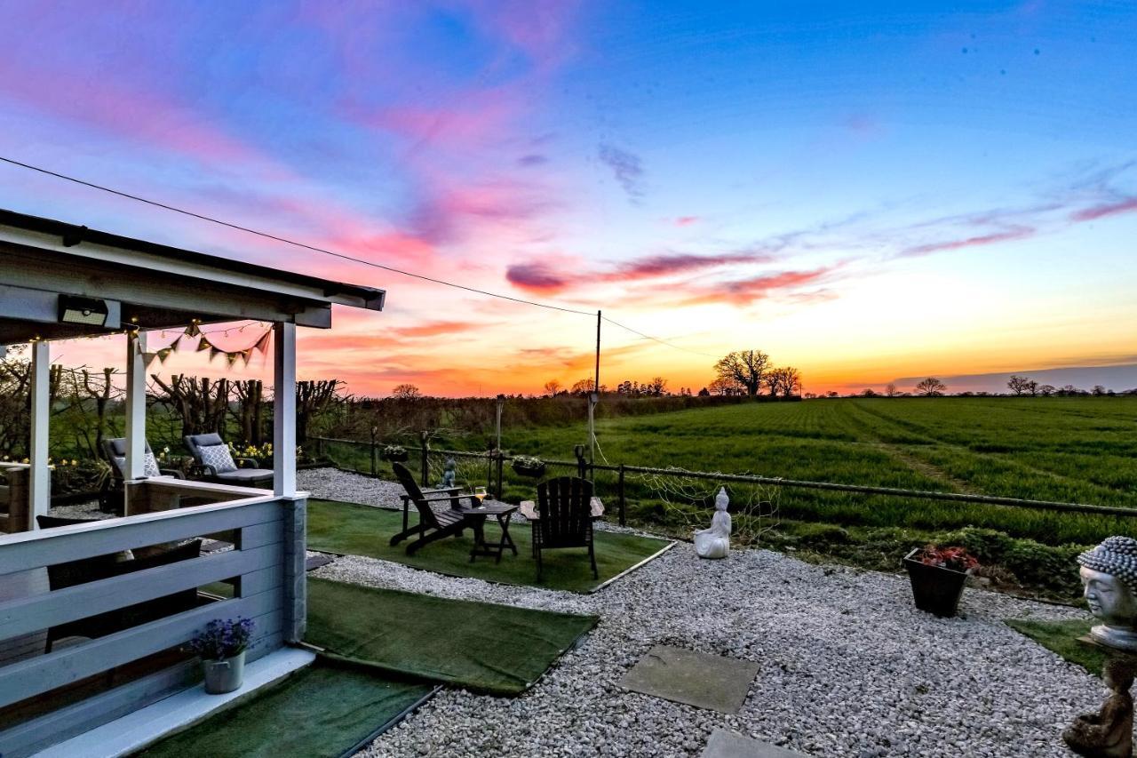Sunset Log Cabin Sudbury  Ngoại thất bức ảnh